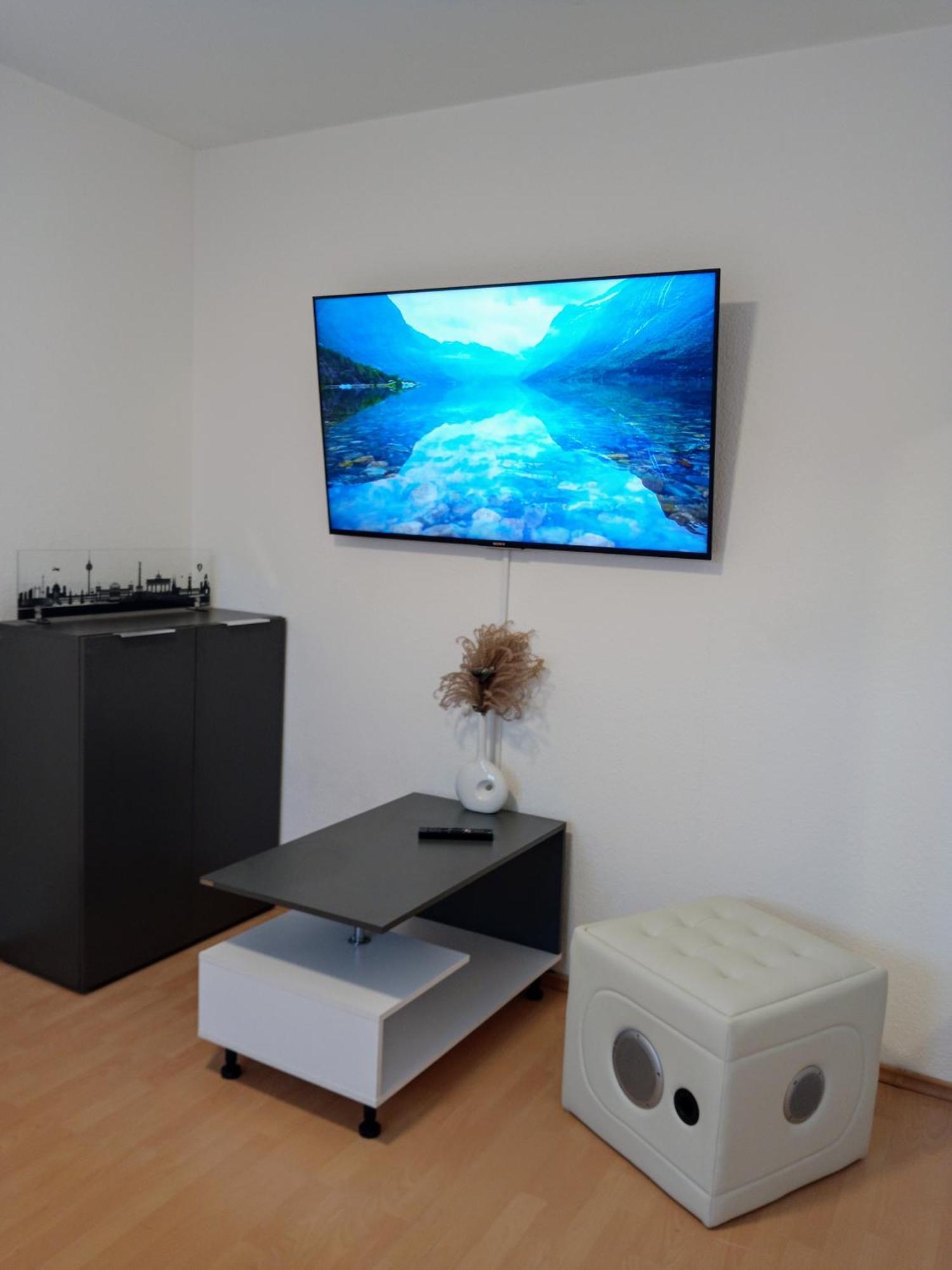 Good Located Apartment Subway U6 Wohnung Berlin Exteriör bild